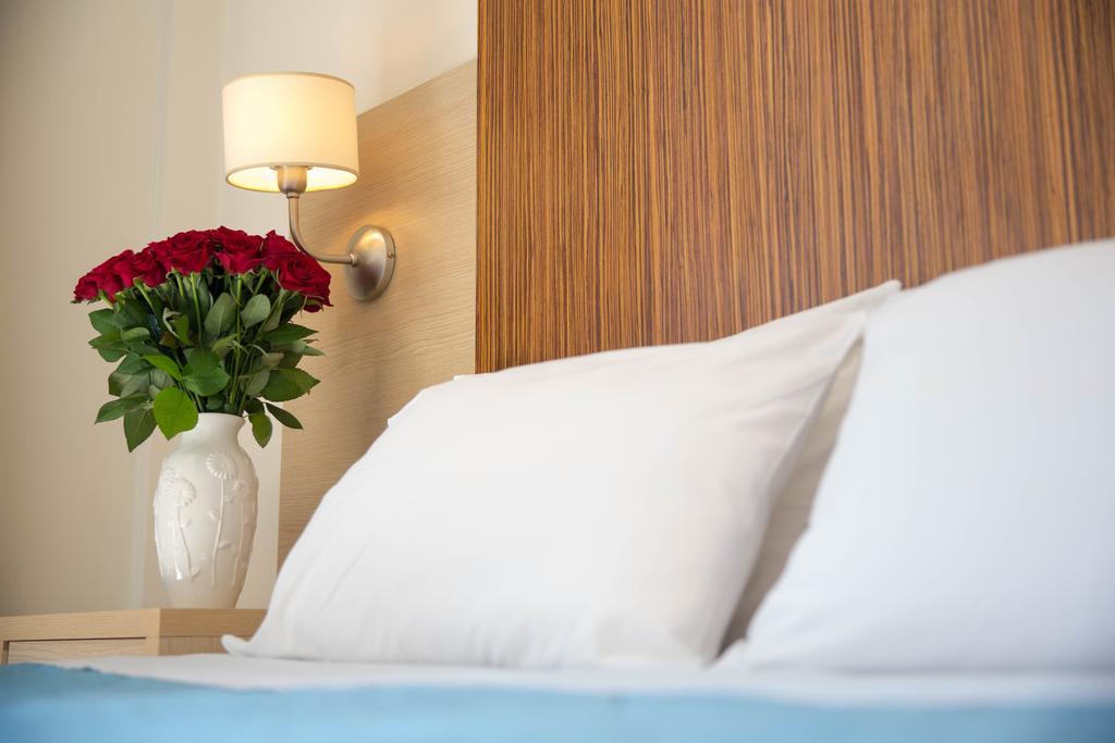 Hotel Elena نافبليو المظهر الخارجي الصورة