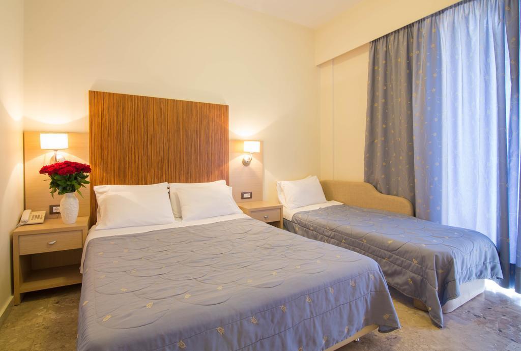 Hotel Elena نافبليو المظهر الخارجي الصورة