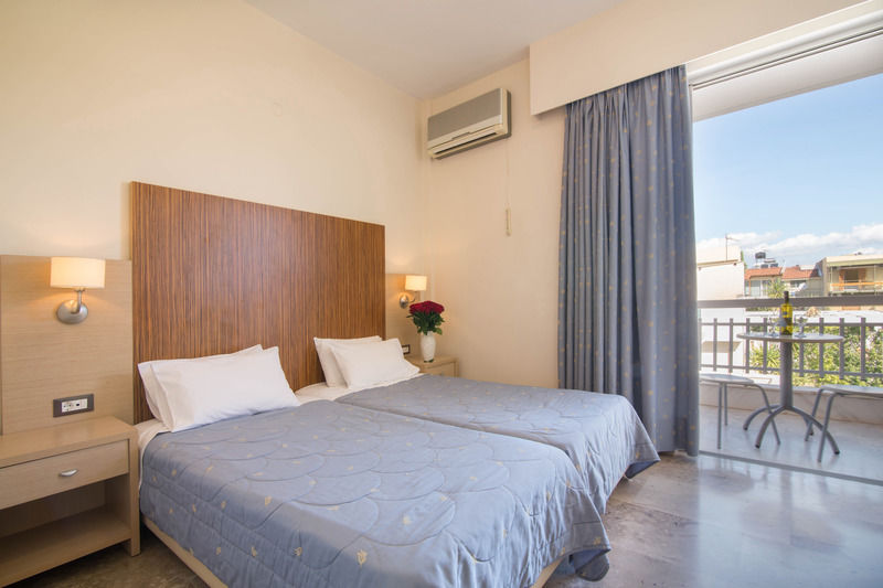 Hotel Elena نافبليو المظهر الخارجي الصورة