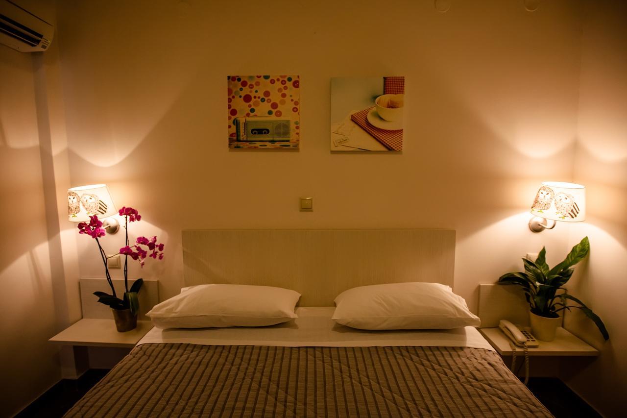 Hotel Elena نافبليو المظهر الخارجي الصورة